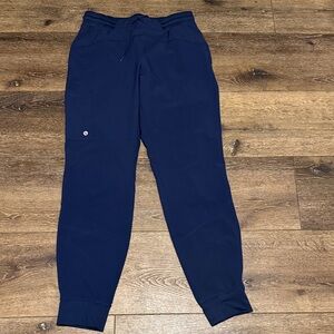 Barco one navy scrub pants small